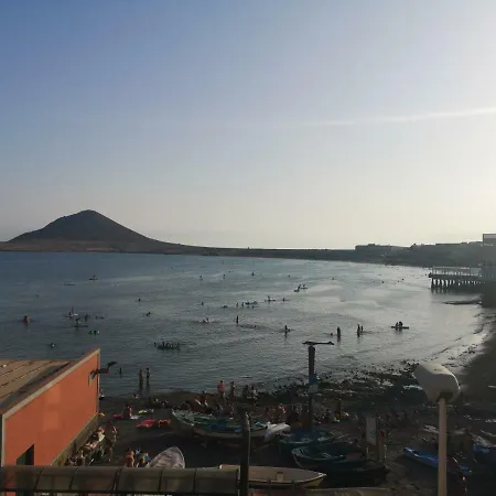 Red Mountain And The Sea *